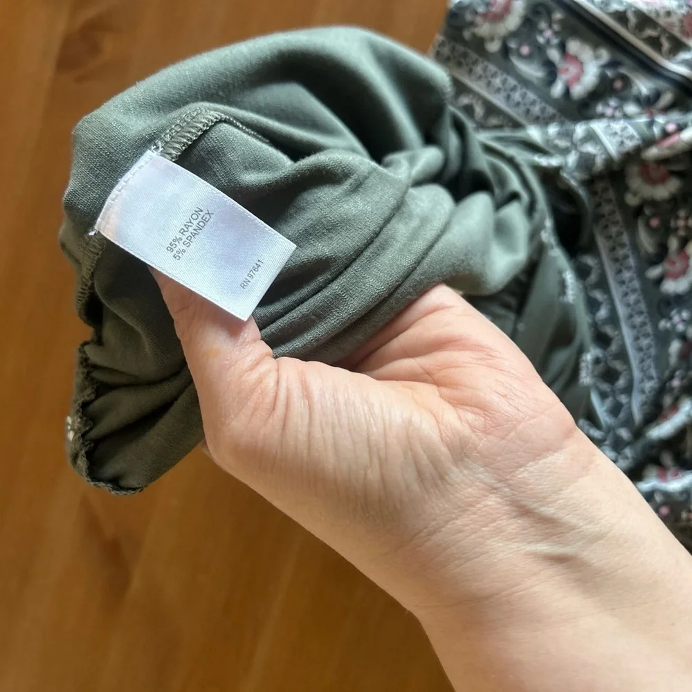 J.Jill Medium Olive Pull on Tasseled Tie-Waist Printed Knit Skirt With Pockets